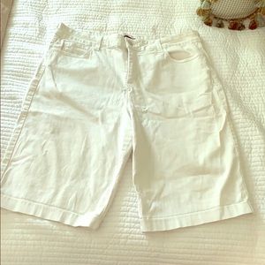 White denim capris